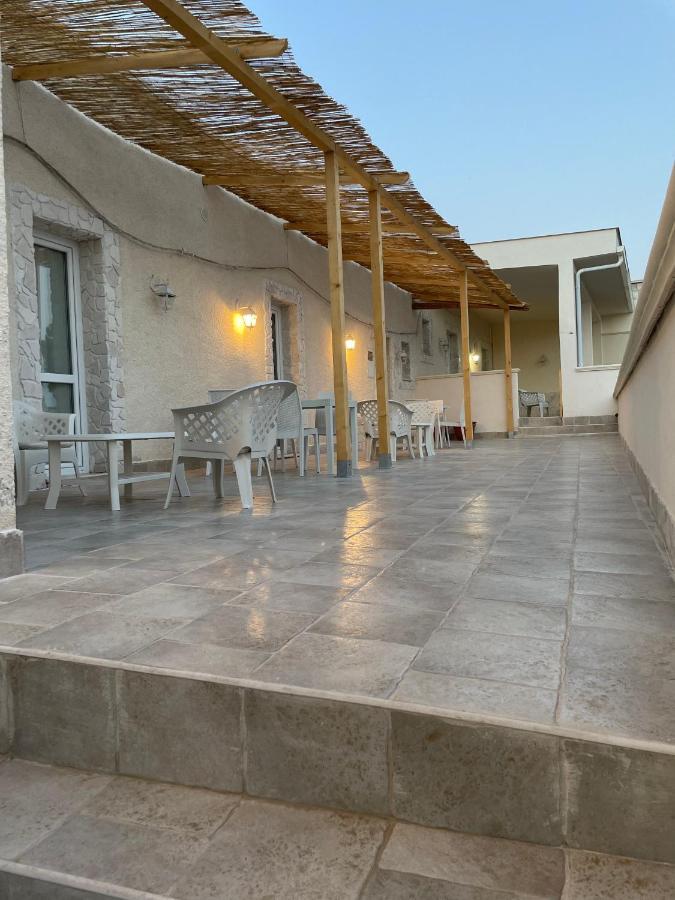 Appartamento Seaside Temporary House Leporano Esterno foto